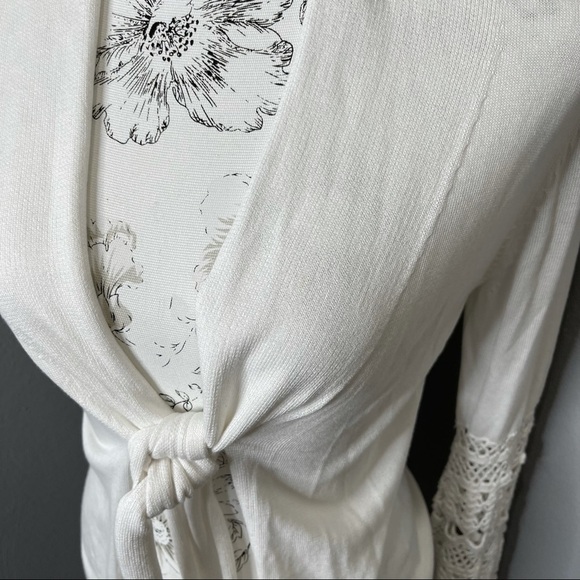 New! Kobi Halperin Tie Sweater Bell Sleeves XS - Picture 3 of 6